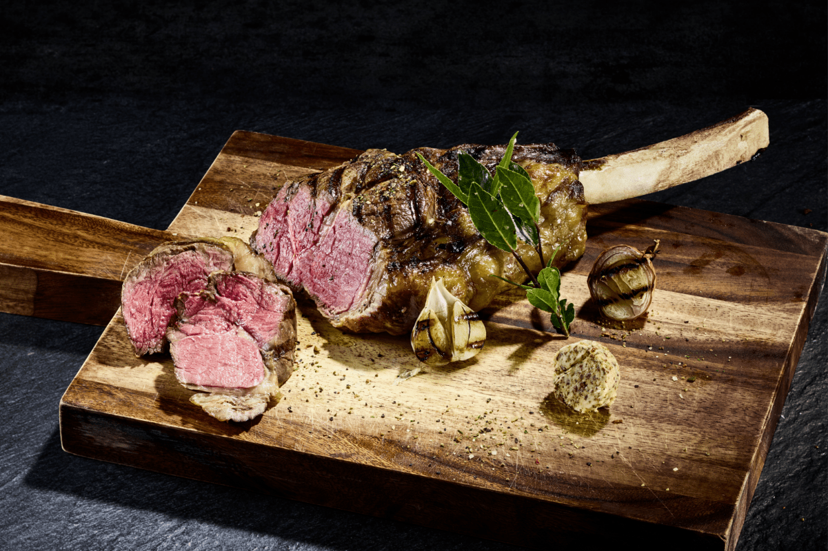 Spanien Angus Cebon Tomahawk Steak vom Nacken - fleisch.de